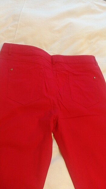 Aker Aker kırmızı pantolon 