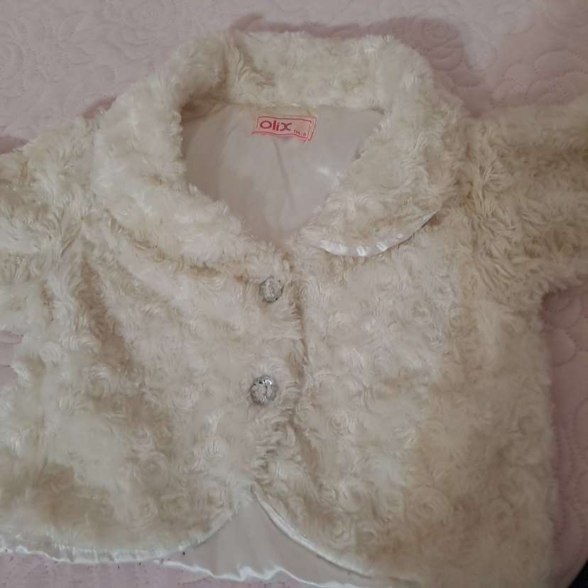 Kız Çocuk Beyaz Kürklü Bolero - Görsel 2