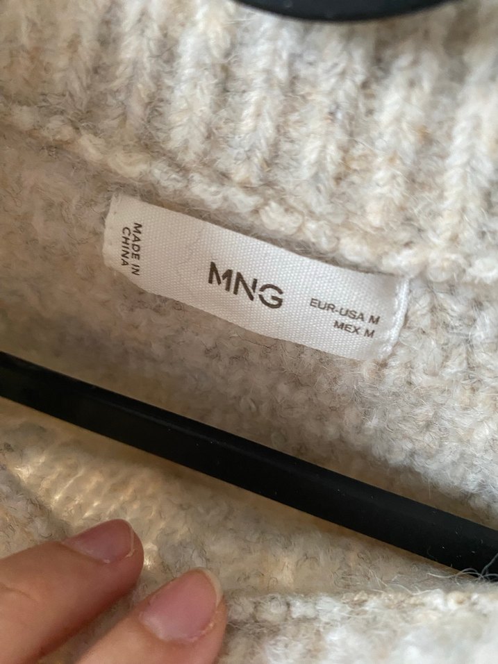 Bej Örgü Kadın Triko Kazak - Görsel 4