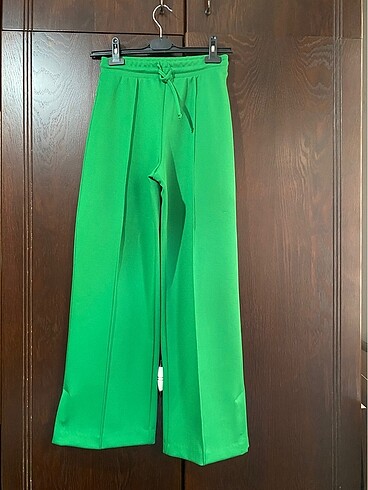 Stradivarius pantolon