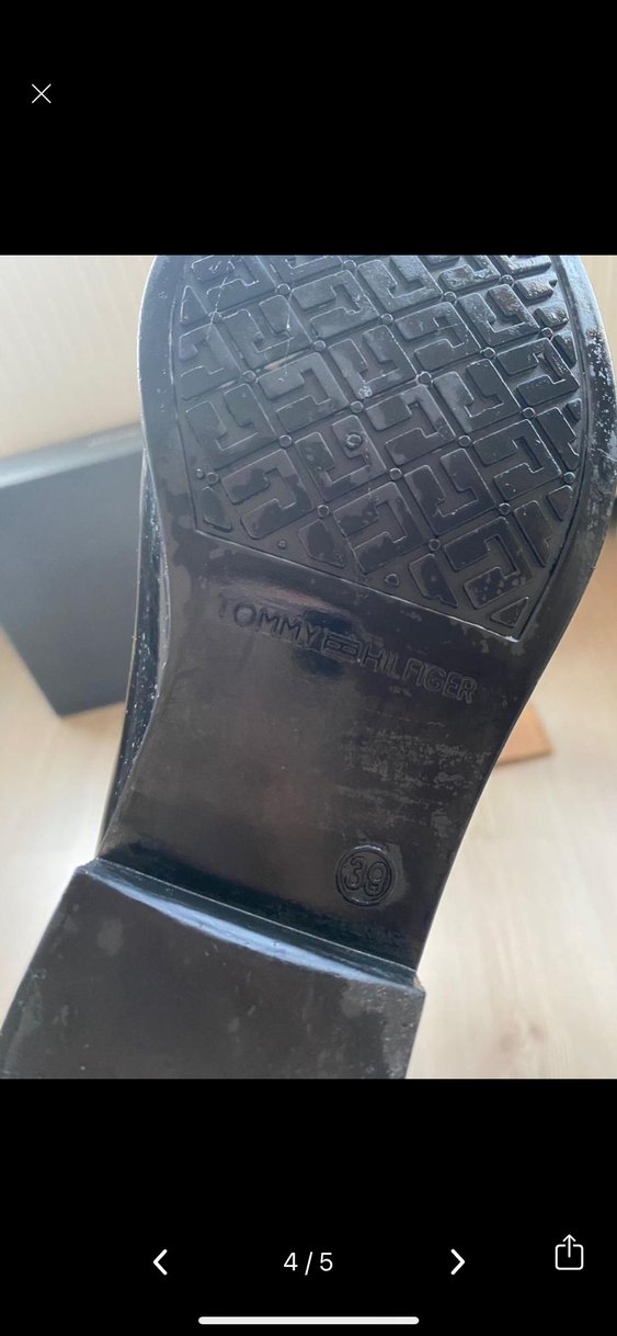 Siyah Rugan Fermuarlı Çizme - Görsel 4