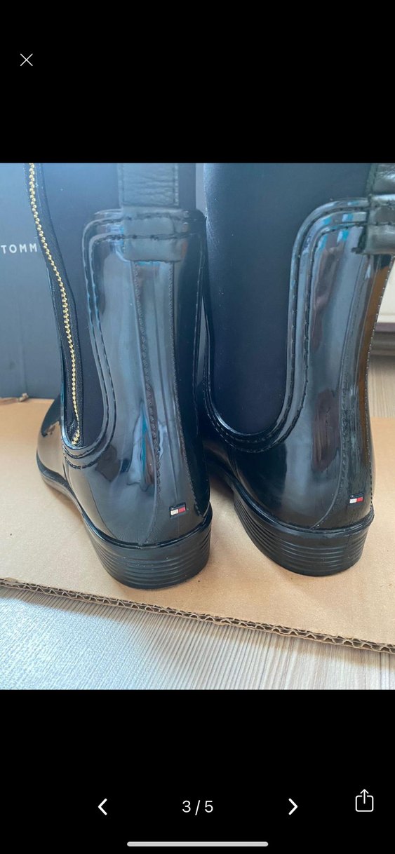 Siyah Rugan Fermuarlı Çizme - Görsel 3