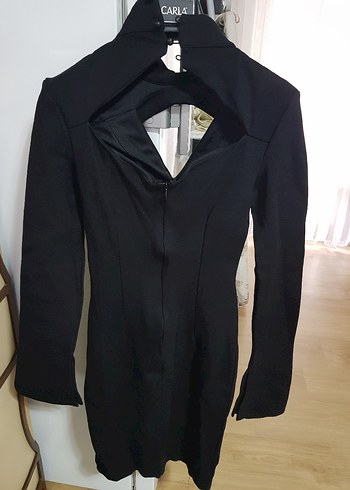 V Yaka Siyah Uzun Kollu Ofis Elbisesi - Görsel 2