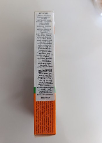 La Roche Posay Oil Control Fluid SPF 50+ Güneş Kremi - Görsel 4