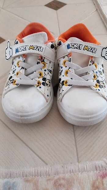 22 Beden beyaz Renk Erkek cocuk sneaker