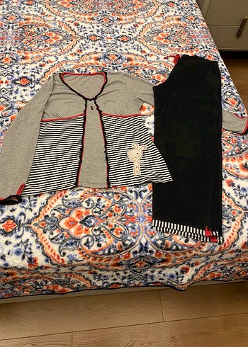 Gri Zebra Desenli Emzirme Pijama Takımı