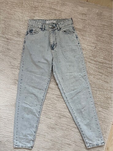 Taşlı Jean - Görsel 3