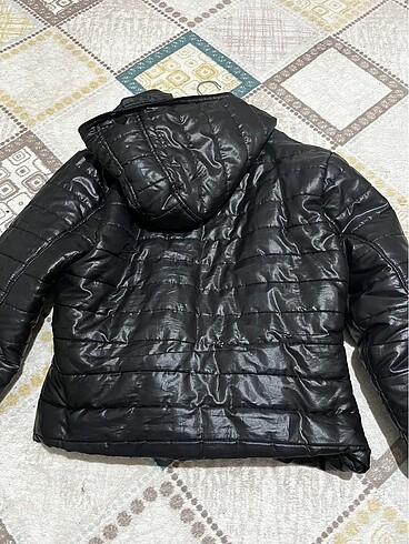 42 Beden Parlak mont
