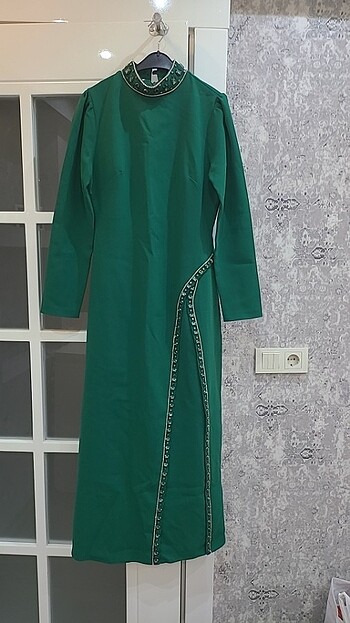 Yesil/zümrüt elbise