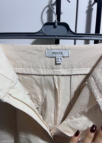 m Beden ten rengi Renk İpekyol pantolon