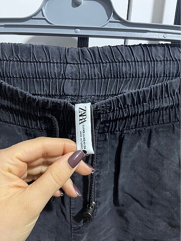 Zara Zara pantalon