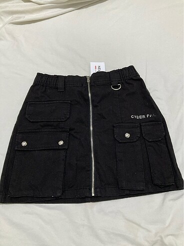 Bershka etek