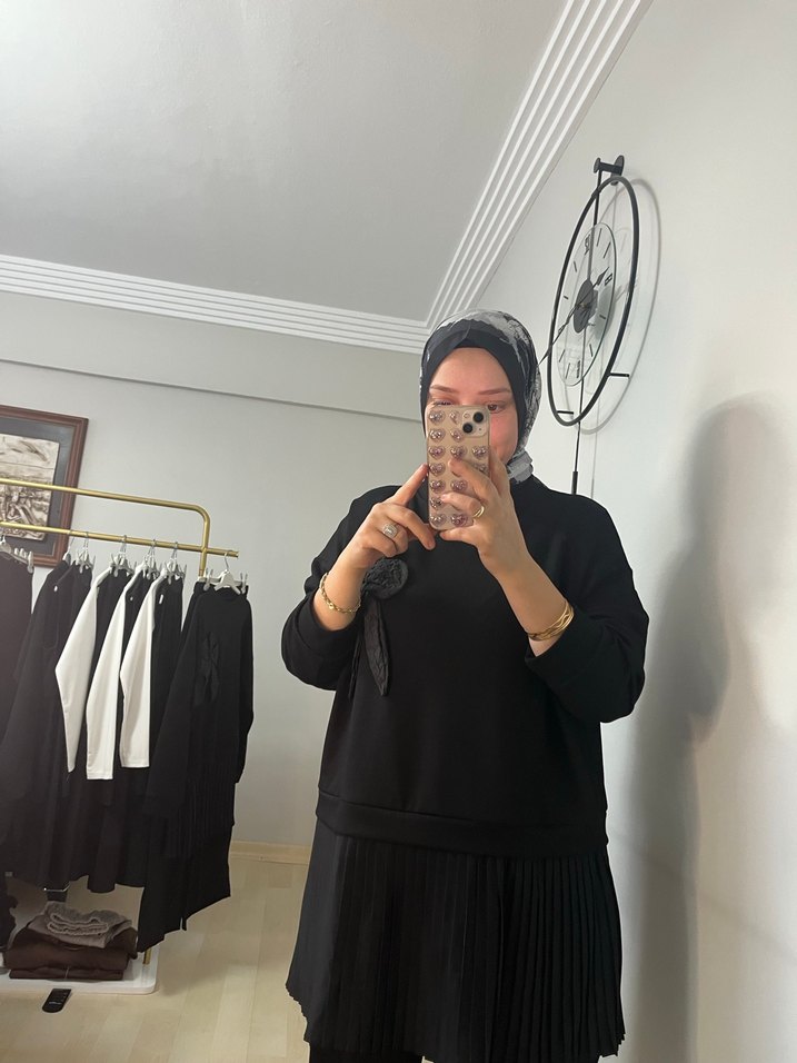 Siyah Etnik Desenli Midi Triko Takım - Görsel 3