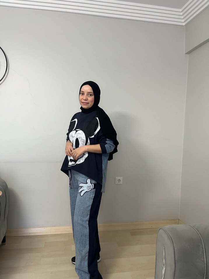 Siyah Gri Baskılı Kadın Denim Eşofman Takımı - Görsel 2