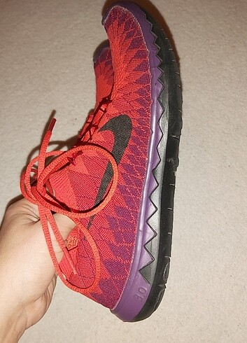 Nike Free 3.0 Flyknit 36 Spor Ayakkabı. İç tabanı yoktur. İç eti - Görsel 2