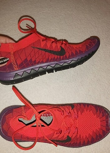 Nike Free 3.0 Flyknit 36 Spor Ayakkabı. İç tabanı yoktur. İç eti - Görsel 3