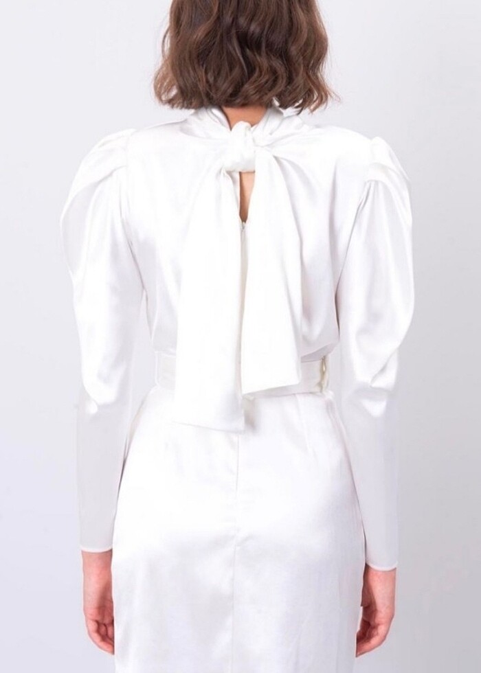 BSL 40 / L Saten Beyaz Vatkalı Elbise (Etiketli) - Görsel 2