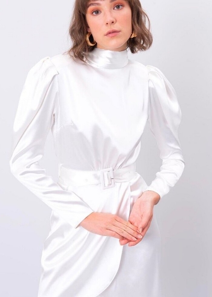 BSL 40 / L Saten Beyaz Vatkalı Elbise (Etiketli) - Görsel 4