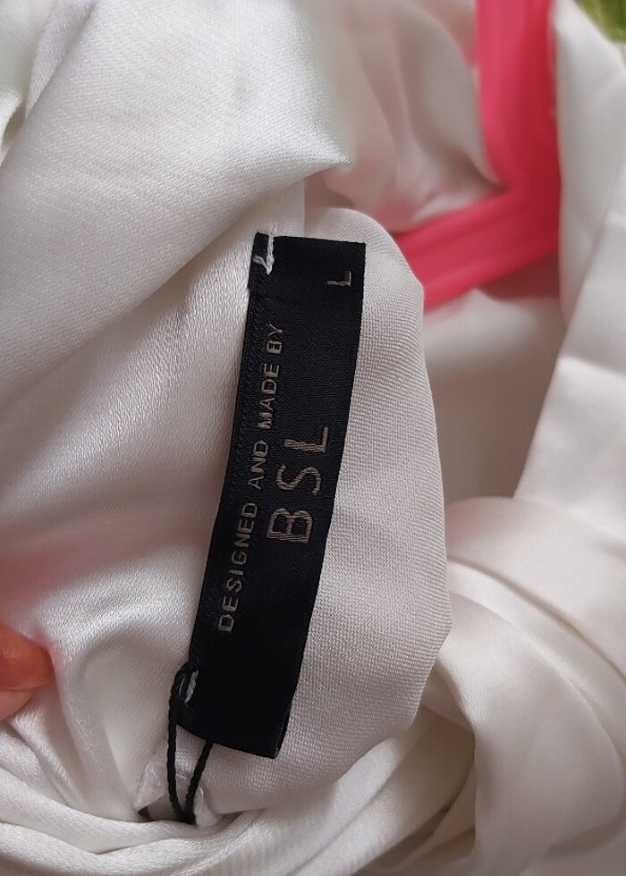 BSL 40 / L Saten Beyaz Vatkalı Elbise (Etiketli) - Görsel 5