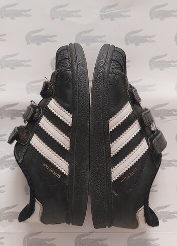 26 Beden Orj.Adidas 26,5 Siyah Superstar