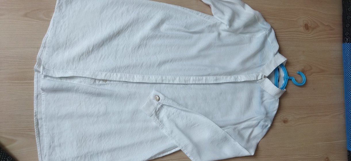 Düğmeli Beyaz Keten Midi Gömlek - Görsel 3