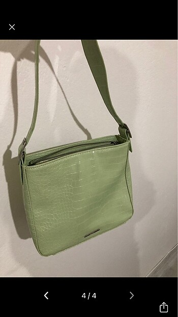 Beden yeşil Renk Bershka çanta