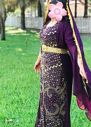 Taşlı mor yöresel fistan (xeftan)