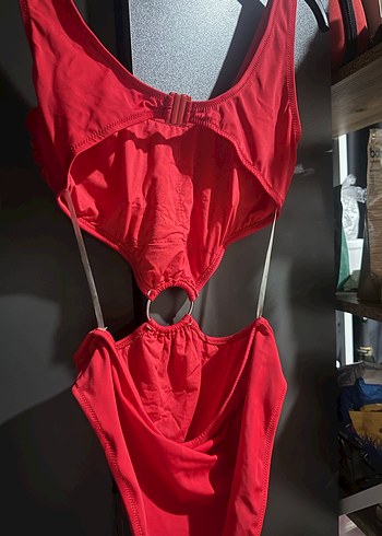 Penti kırmızı mayokini hiç kullanılmamış - Görsel 8