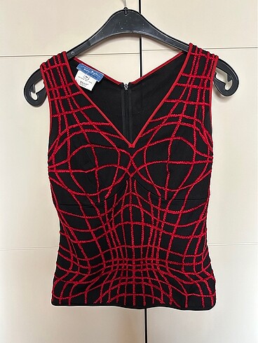 Thierry Mugler üst M