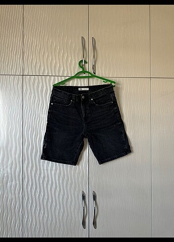 Orijinal zara short 