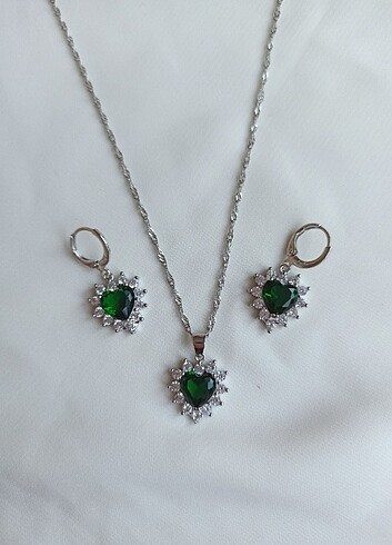  Beden yeşil Renk 925 ROYAL HEARTS 