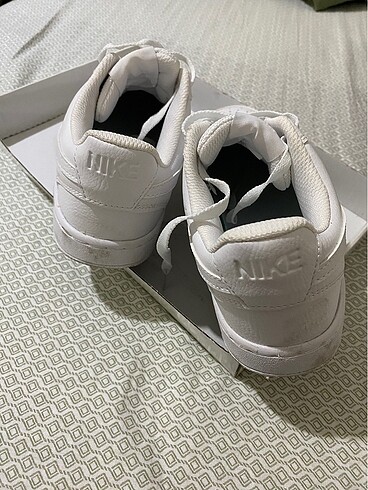 40 Beden beyaz Renk Nike air force spor ayakkabı
