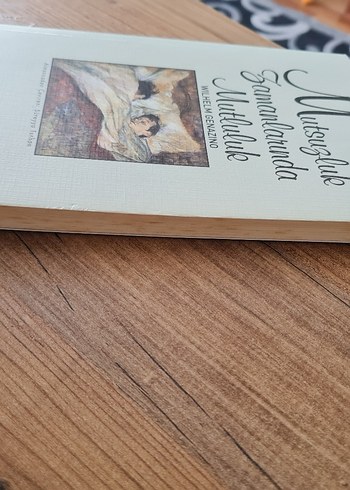 Mutsuzluk Zamanlarında Mutluluk Romanı