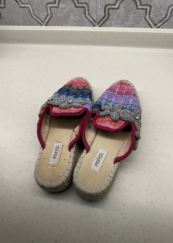 Boncuk Detaylı Renkli Bohem Kadın Terlik - Görsel 2