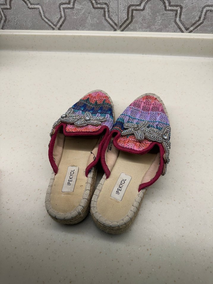 Boncuk Detaylı Renkli Bohem Kadın Terlik - Görsel 2