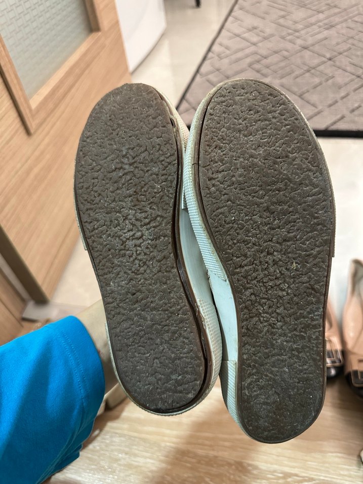 Bej Yılan Desenli Spor Ayakkabı - Görsel 3