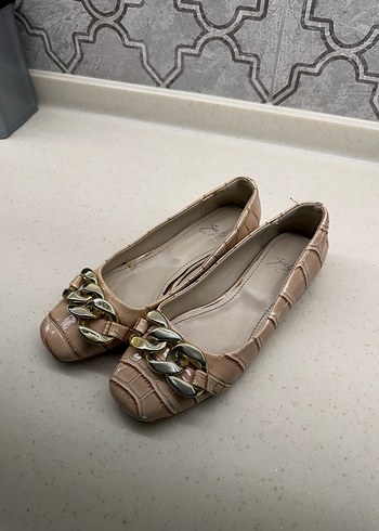 Bej Yılan Desenli Tokalı Kadın Babet - Görsel 2