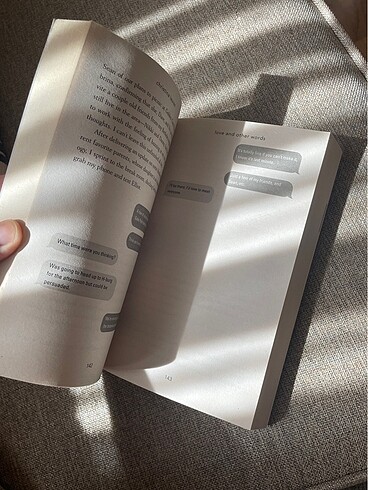 Beden Love and other words - Christina Lauren