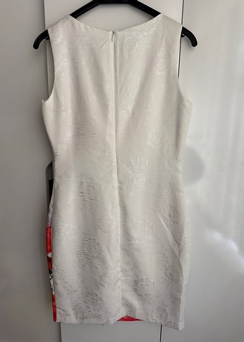 Sabra Çiçek Desenli Mini Kolsuz Elbise