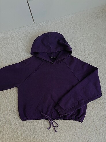 Mor kapüşonlu sweatshirt