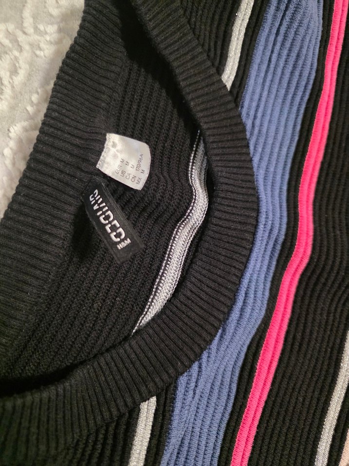 Çizgili Kazak - Görsel 3