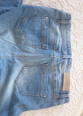 40 Beden Stradivarius Jean