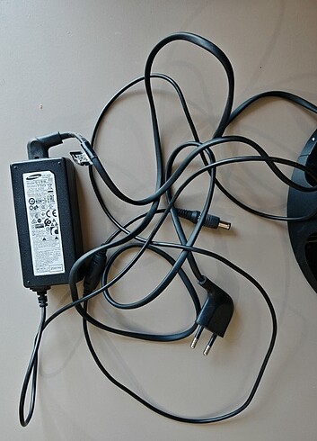 SAMSUNG SF350 LED MONİTÖR 21.5" - Görsel 2