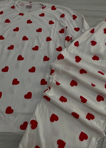 xl Beden beyaz Renk Uzun Kollu kırmızı Kalp Desenli Kadın Pijama Takımı