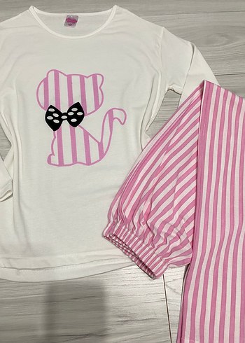 Uzun Kollu Pembe kedi Baskılı Pijama Takımı