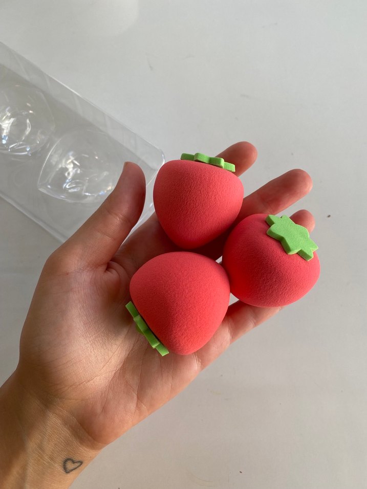 Koreden Çilek şeklinde 3'lü Makyaj Süngeri Seti - Görsel 2