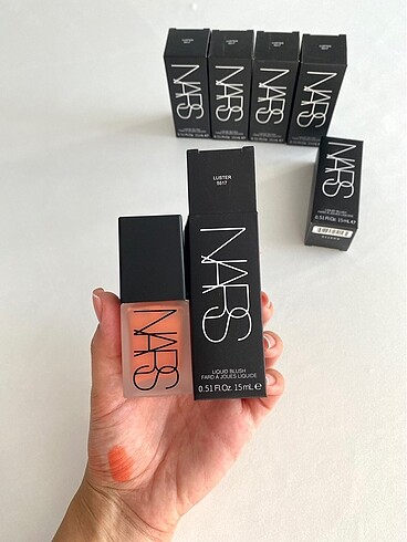 Luster şeftali tonlu nars sıvı allık
