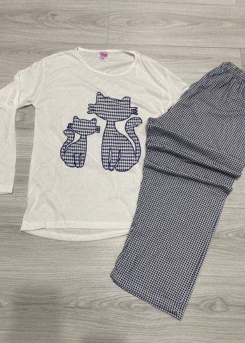 Uzun Kollu Kedili Kadın Pijama Takımı