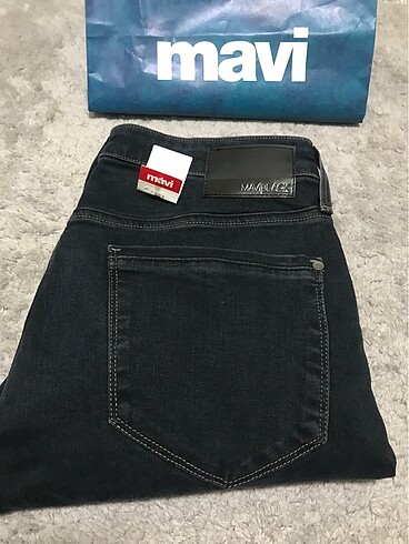 32 Beden gri Renk MAVİ BLACK SERİSİ SIFIR JEAN