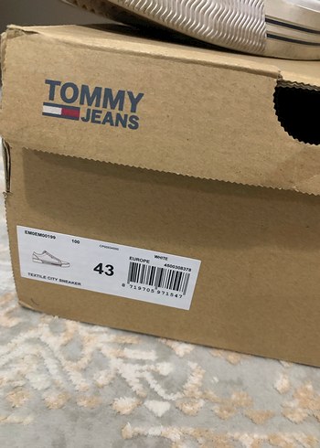 Tommy hılfiger 43 - Görsel 2